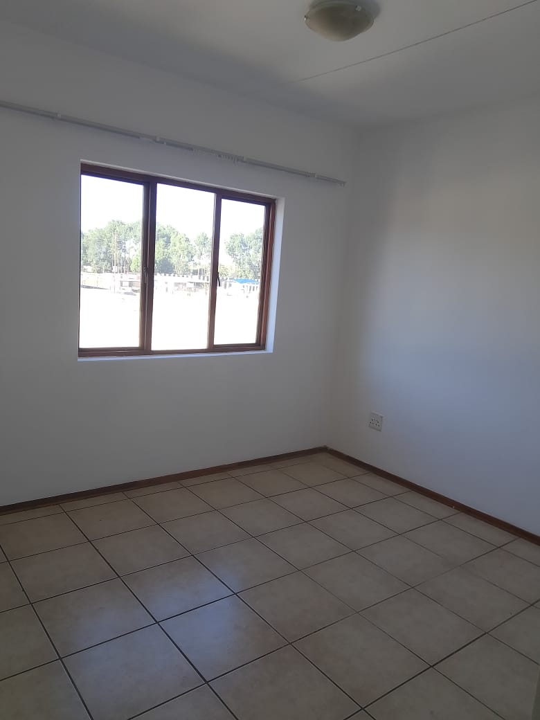 2 Bedroom Property for Sale in Heatherdale AH Gauteng