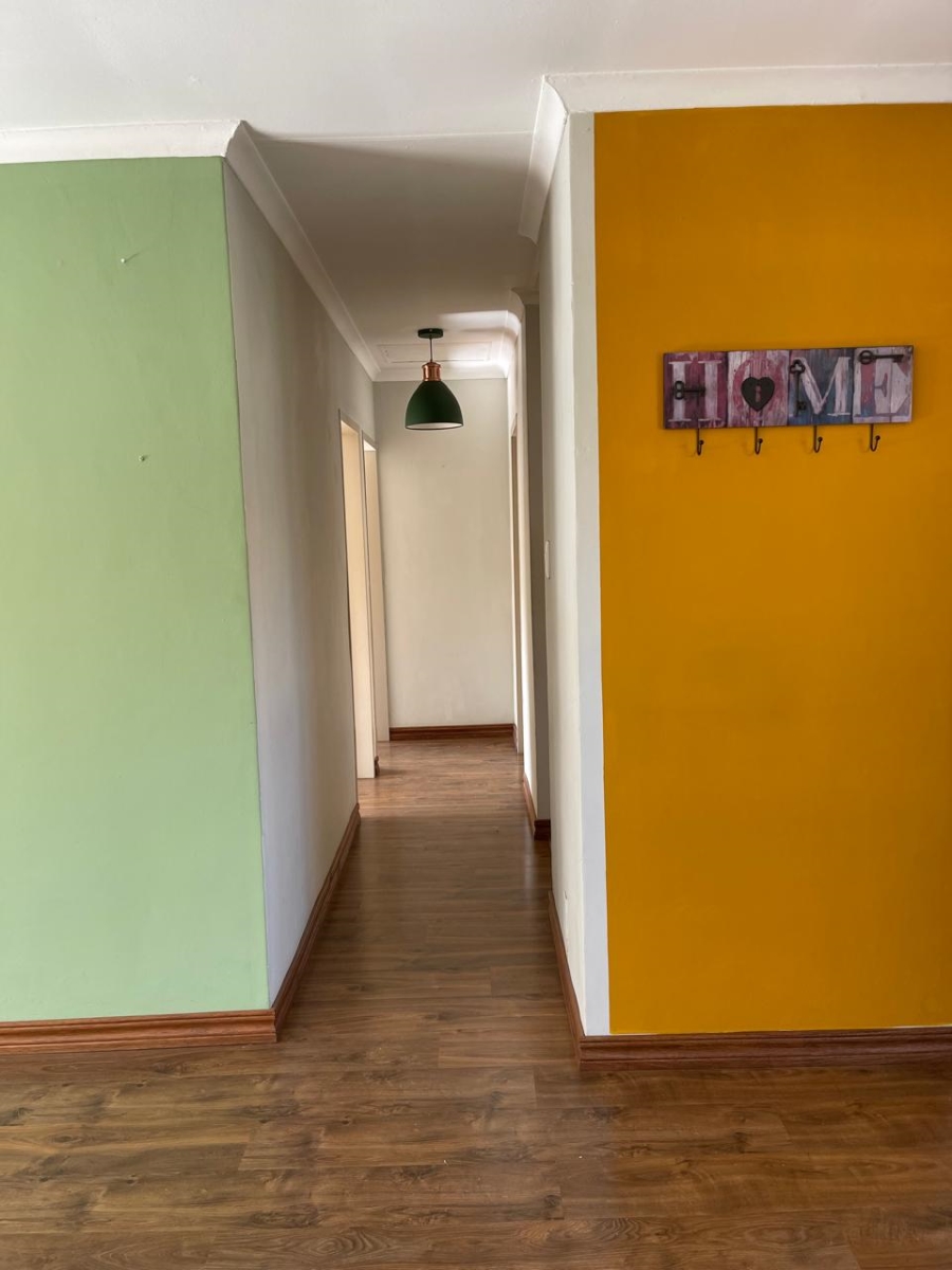 2 Bedroom Property for Sale in Amberfield Glen Gauteng