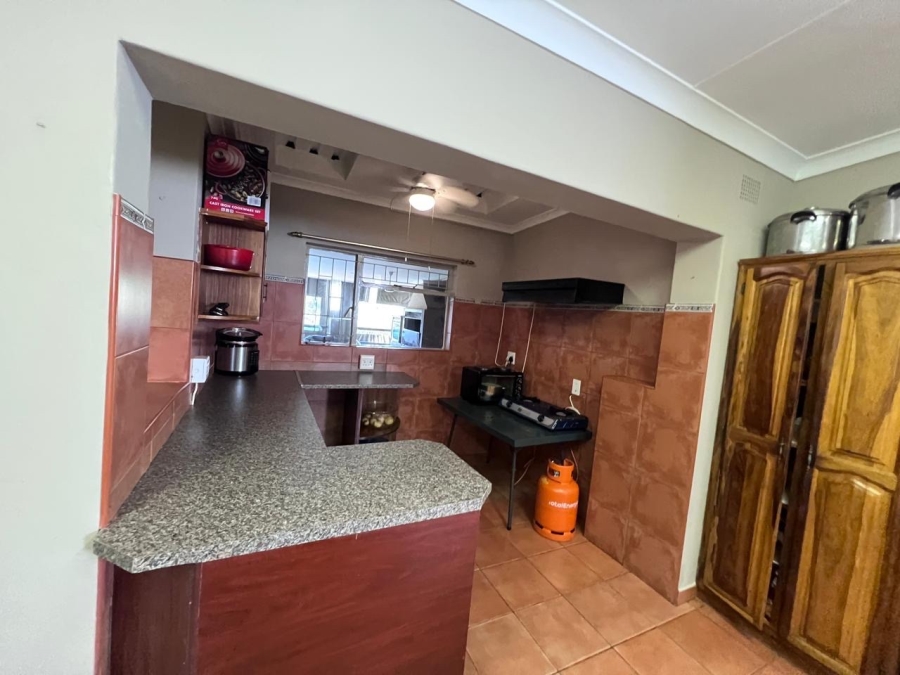 3 Bedroom Property for Sale in Mountain View Gauteng