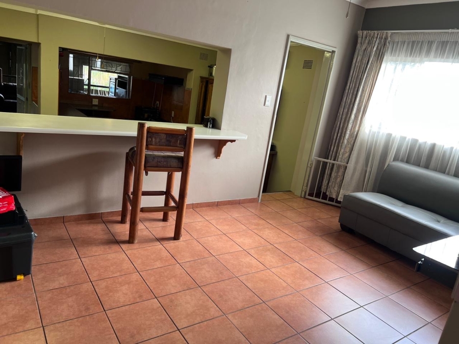 3 Bedroom Property for Sale in Mountain View Gauteng