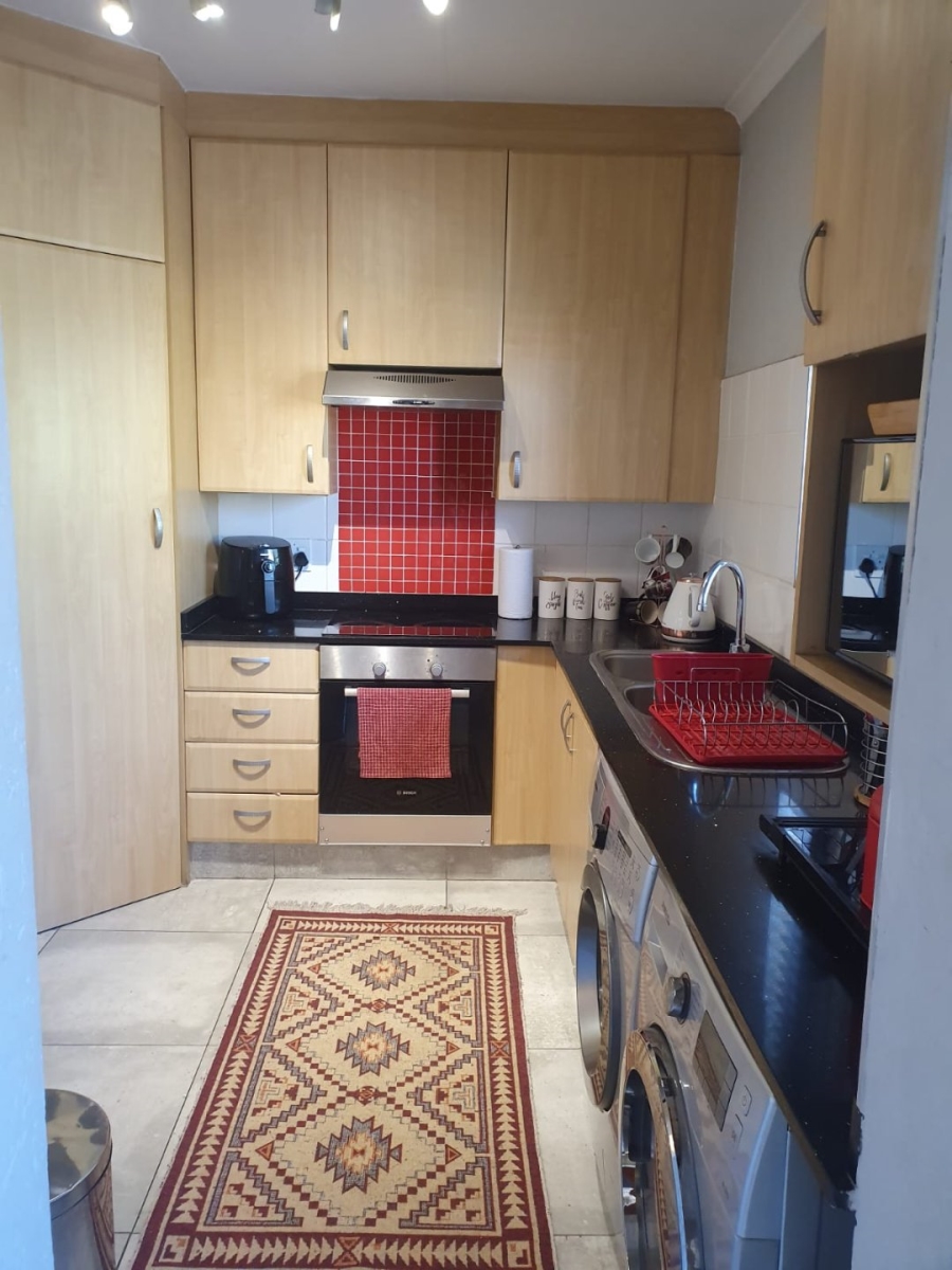 2 Bedroom Property for Sale in Douglasdale Gauteng