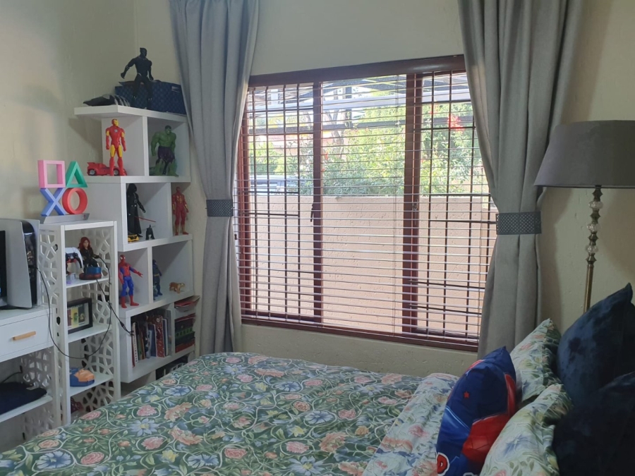 2 Bedroom Property for Sale in Douglasdale Gauteng