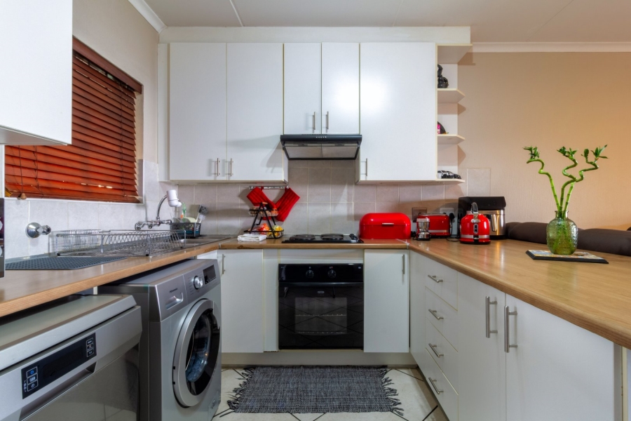 2 Bedroom Property for Sale in Northgate Gauteng