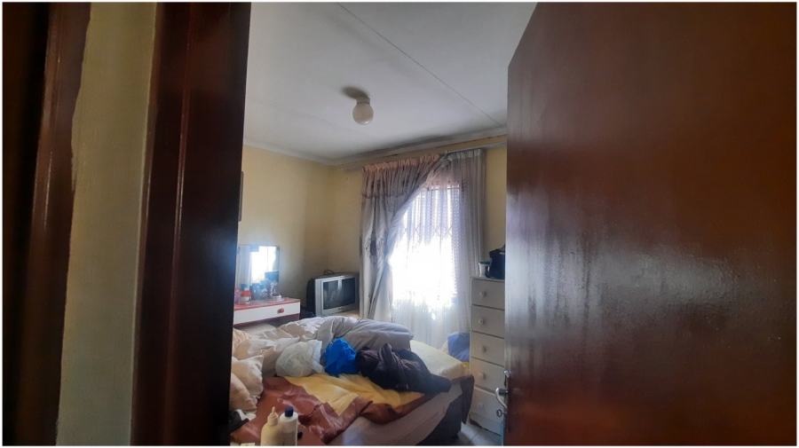 2 Bedroom Property for Sale in Tembisa Central Gauteng