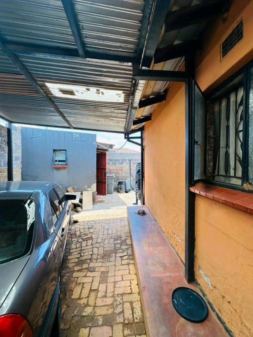 2 Bedroom Property for Sale in Maokeng Gauteng
