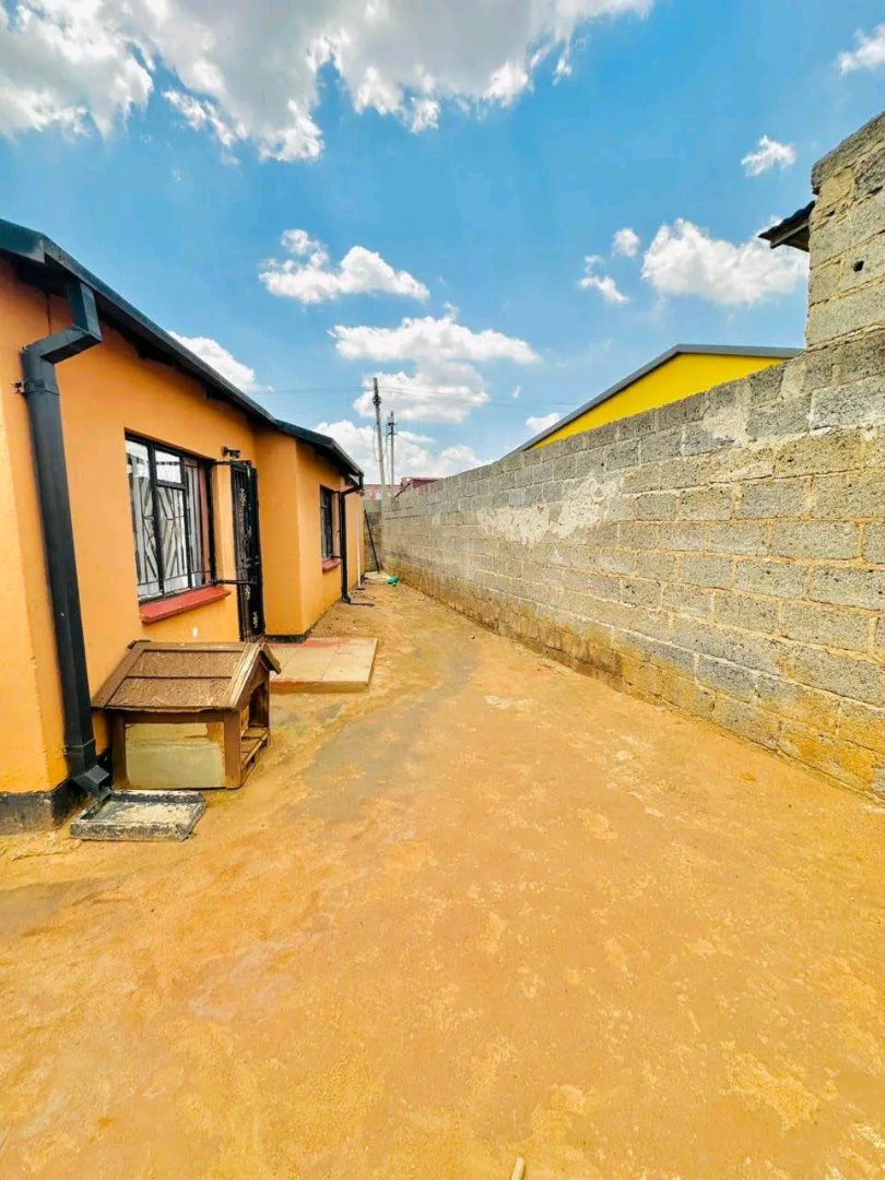 2 Bedroom Property for Sale in Maokeng Gauteng