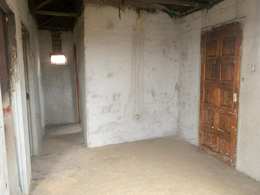 2 Bedroom Property for Sale in Mohlakeng Gauteng