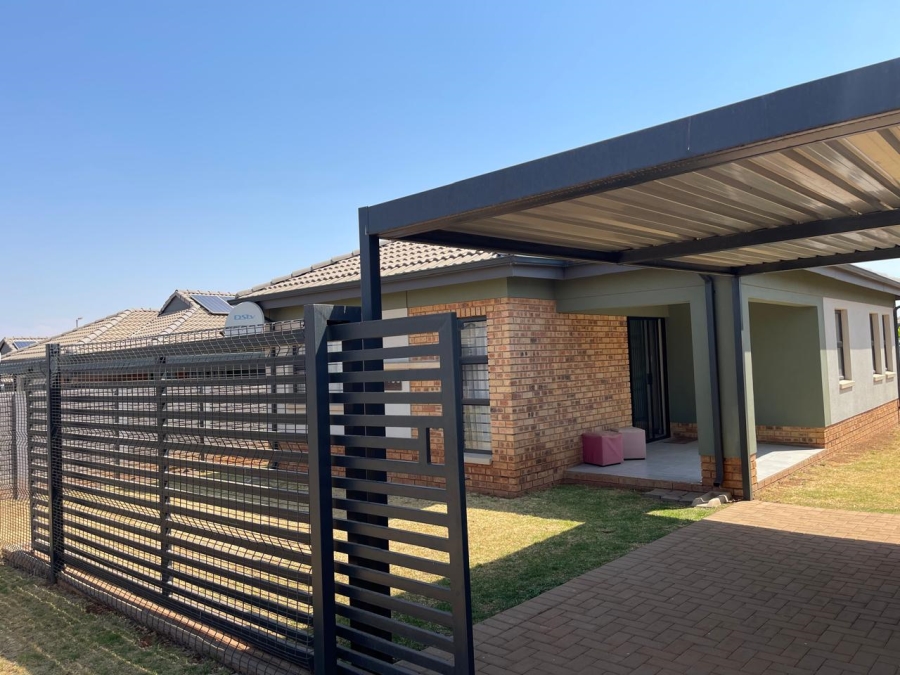 3 Bedroom Property for Sale in Capital Park Gauteng