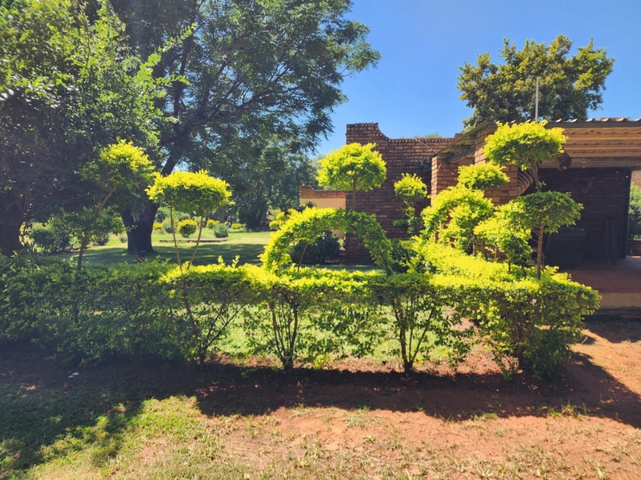 Commercial Property for Sale in Winternest Gauteng