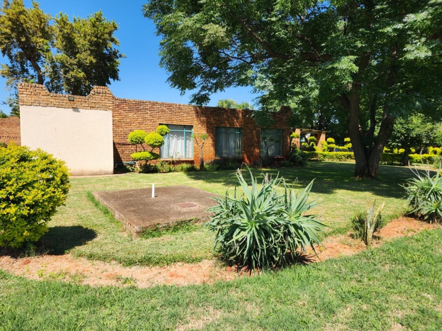 Commercial Property for Sale in Winternest Gauteng