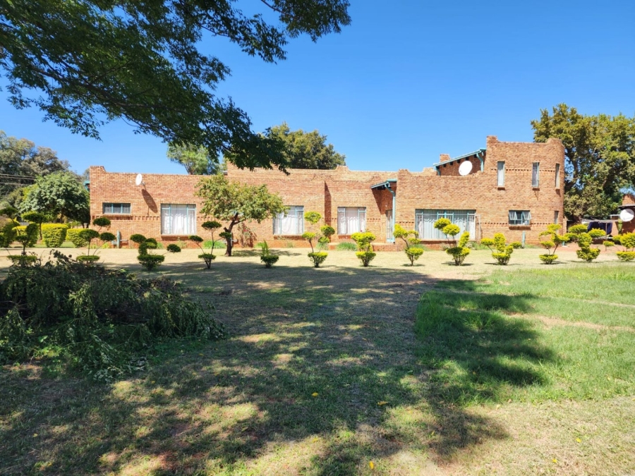 Commercial Property for Sale in Winternest Gauteng