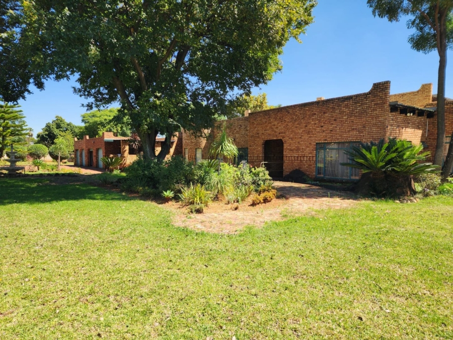 Commercial Property for Sale in Winternest Gauteng