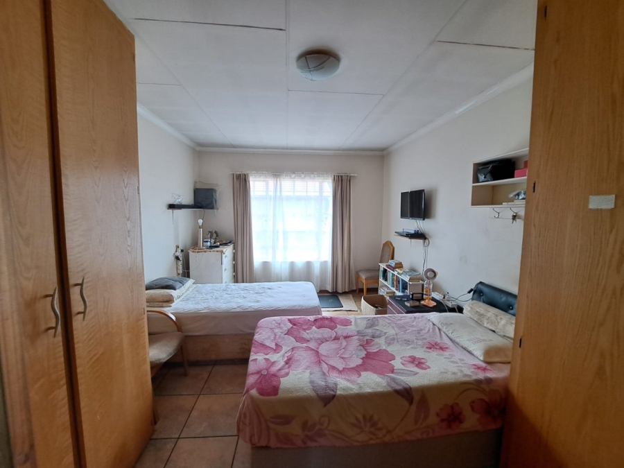 3 Bedroom Property for Sale in Dunnottar Gauteng