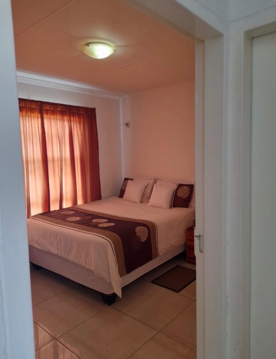 2 Bedroom Property for Sale in Windmill Park Gauteng