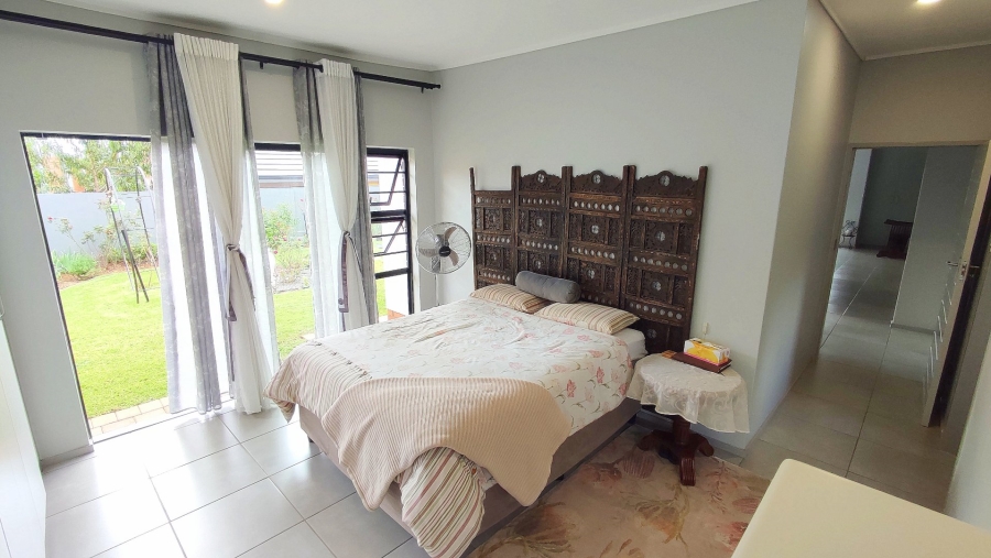 4 Bedroom Property for Sale in Amberfield Gauteng