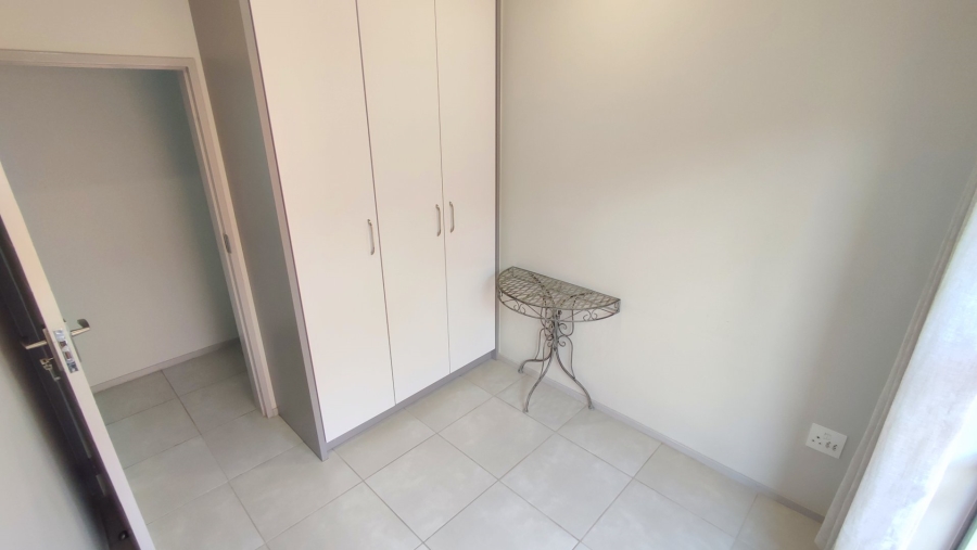 4 Bedroom Property for Sale in Amberfield Gauteng