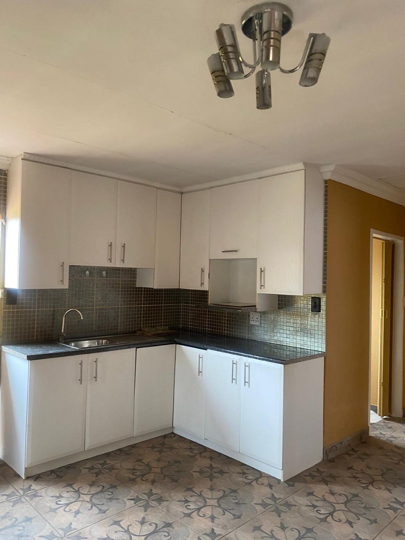 2 Bedroom Property for Sale in Nellmapius Gauteng