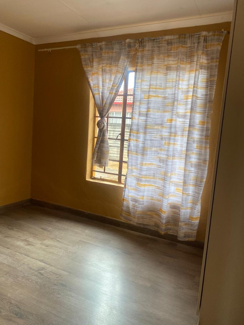 2 Bedroom Property for Sale in Nellmapius Gauteng