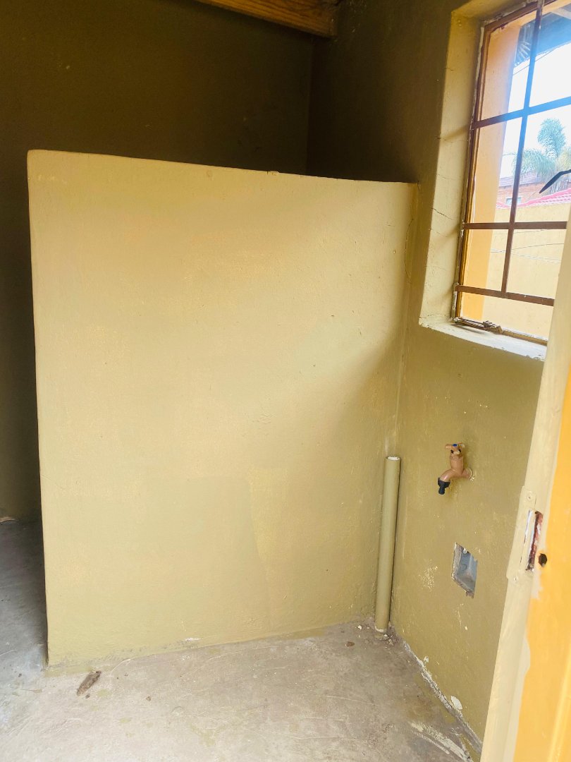 2 Bedroom Property for Sale in Nellmapius Gauteng