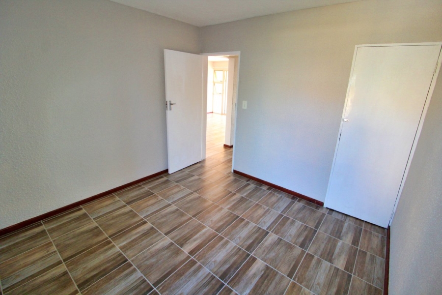 2 Bedroom Property for Sale in Primrose Hill Gauteng