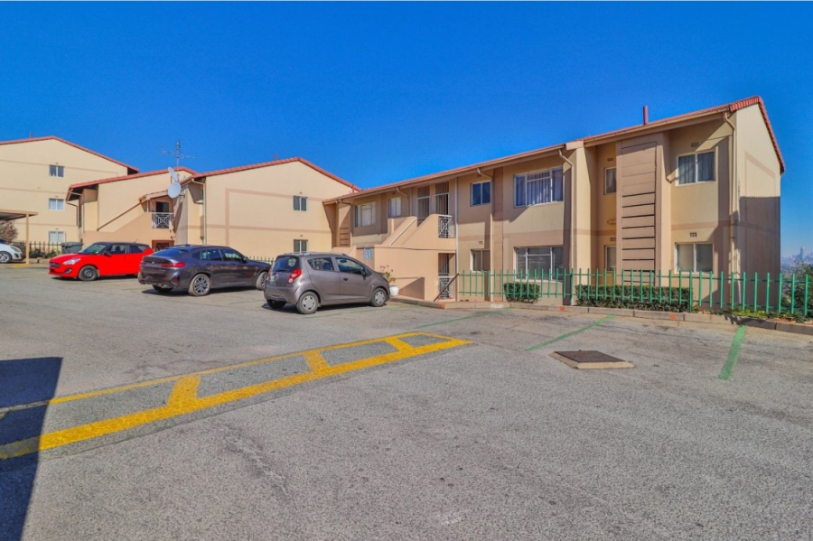 2 Bedroom Property for Sale in Primrose Hill Gauteng