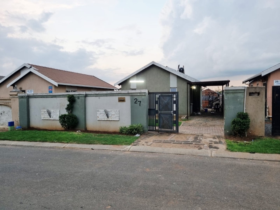 2 Bedroom Property for Sale in Windmill Park Gauteng