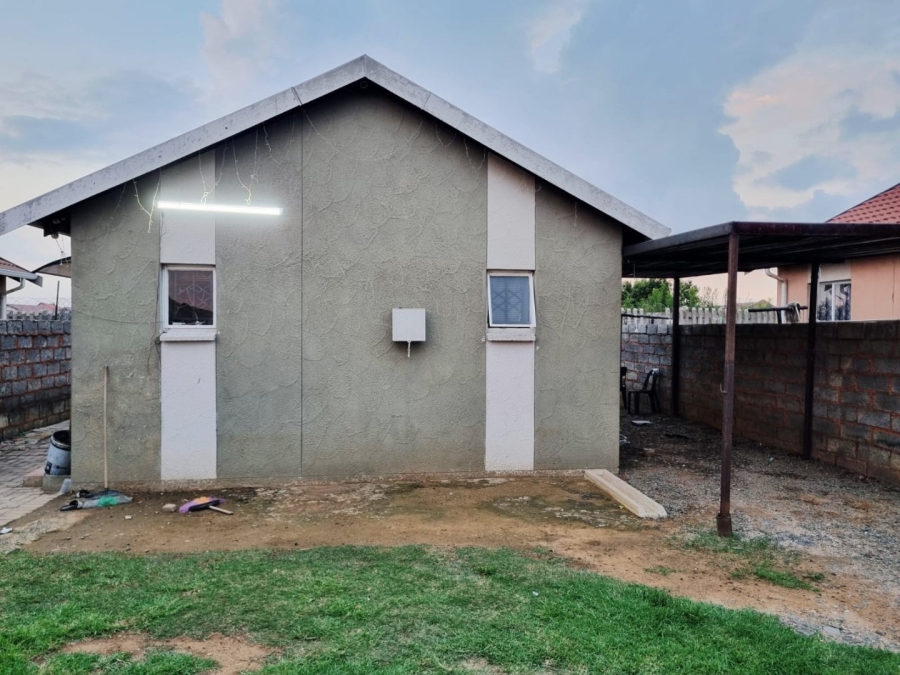2 Bedroom Property for Sale in Windmill Park Gauteng