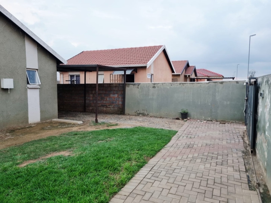 2 Bedroom Property for Sale in Windmill Park Gauteng