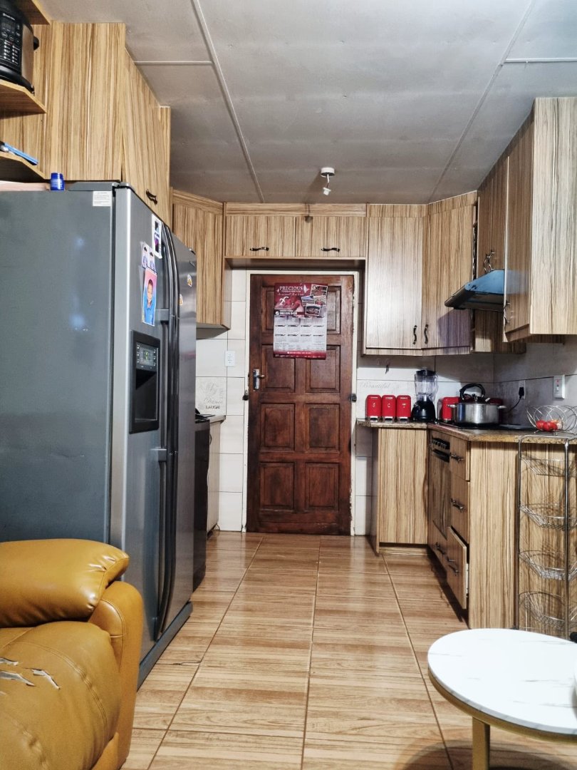 2 Bedroom Property for Sale in Windmill Park Gauteng