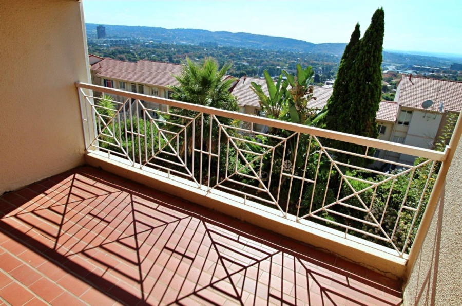 2 Bedroom Property for Sale in Primrose Hill Gauteng