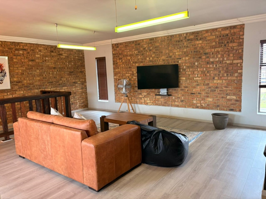 To Let 3 Bedroom Property for Rent in Helderwyk Gauteng