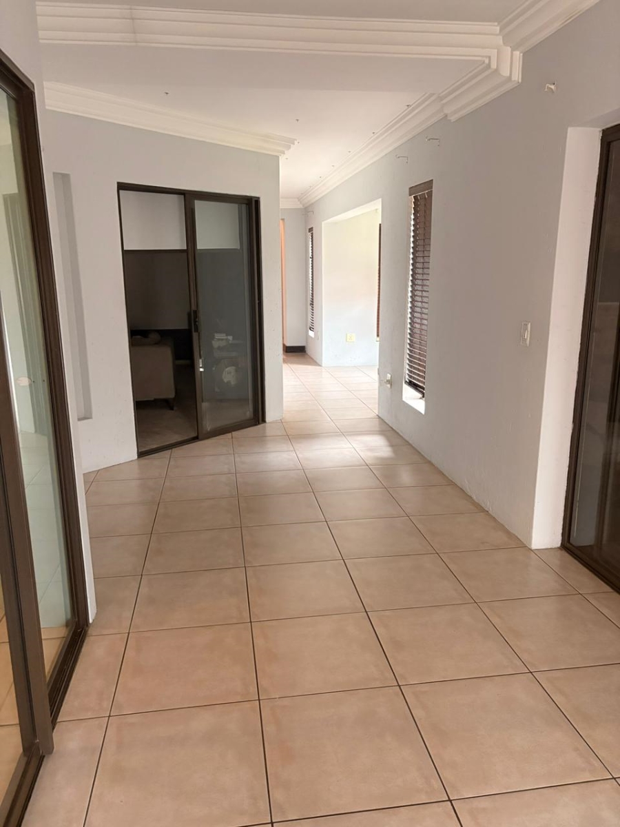 To Let 3 Bedroom Property for Rent in Helderwyk Gauteng