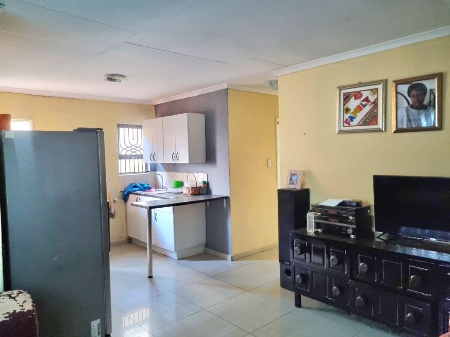 3 Bedroom Property for Sale in Windmill Park Gauteng