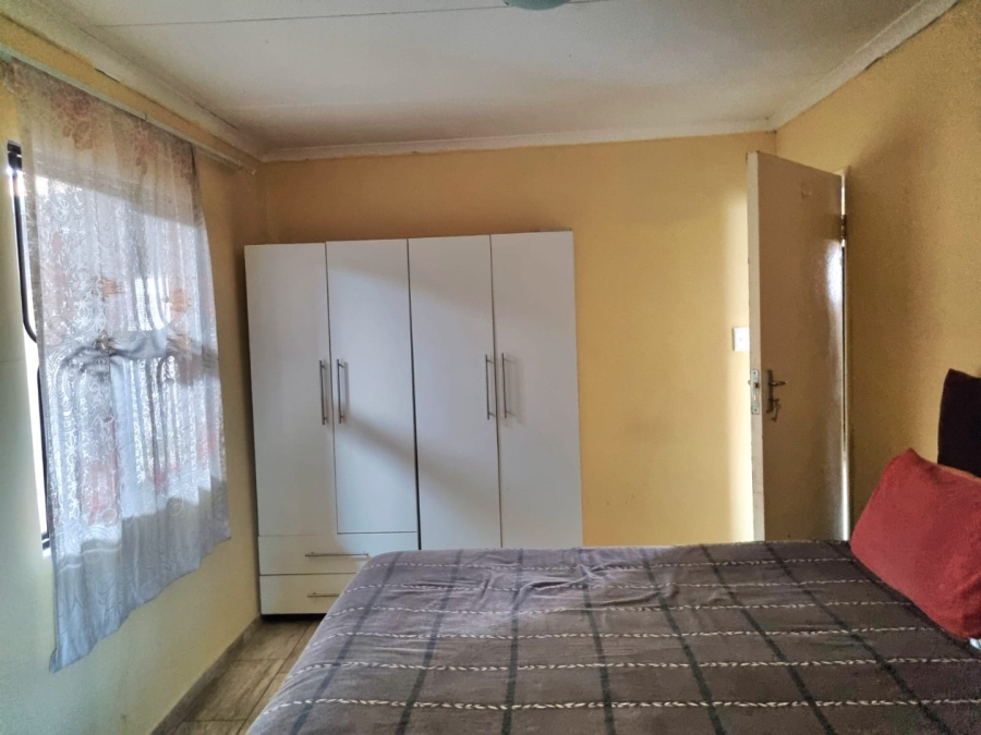 3 Bedroom Property for Sale in Windmill Park Gauteng