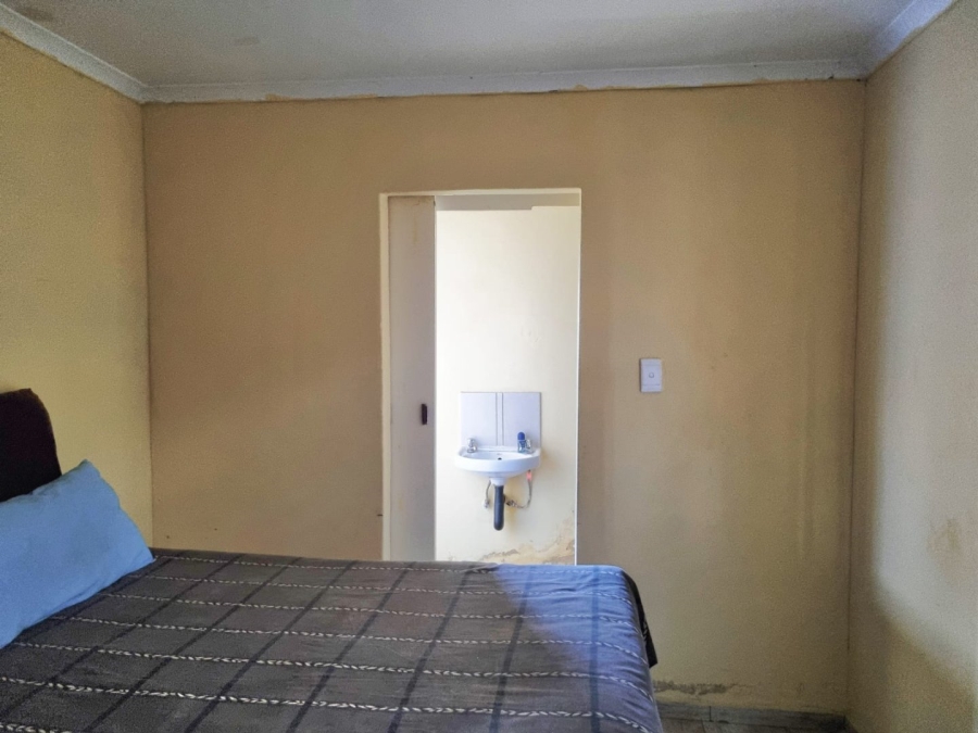 3 Bedroom Property for Sale in Windmill Park Gauteng