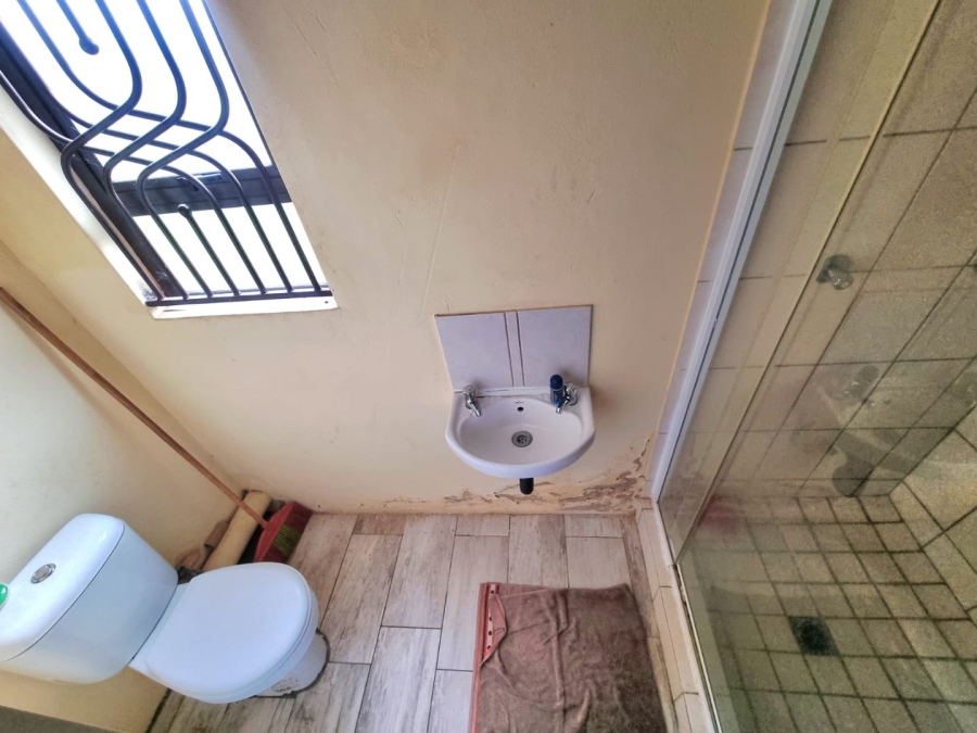 3 Bedroom Property for Sale in Windmill Park Gauteng