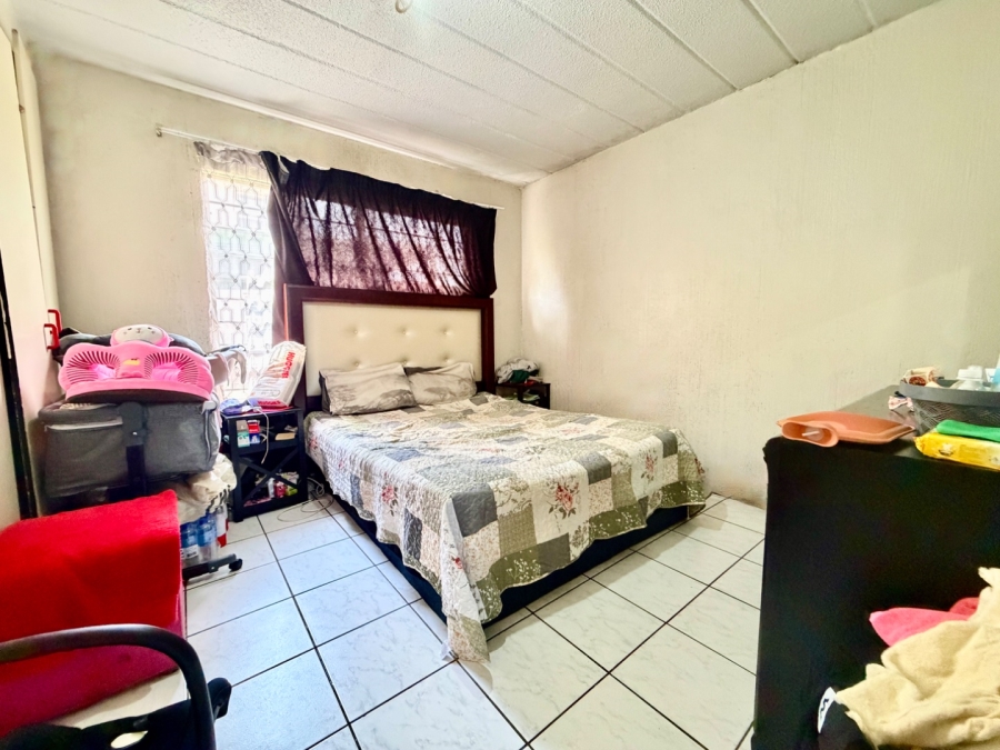 To Let 2 Bedroom Property for Rent in Norkem Park Gauteng