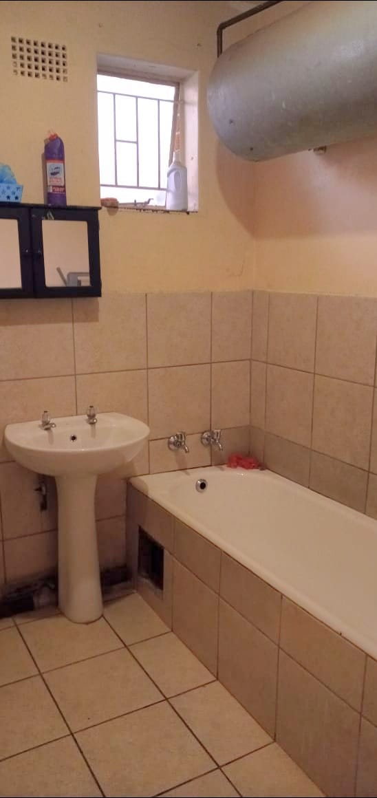 2 Bedroom Property for Sale in Kempton Park Central Gauteng