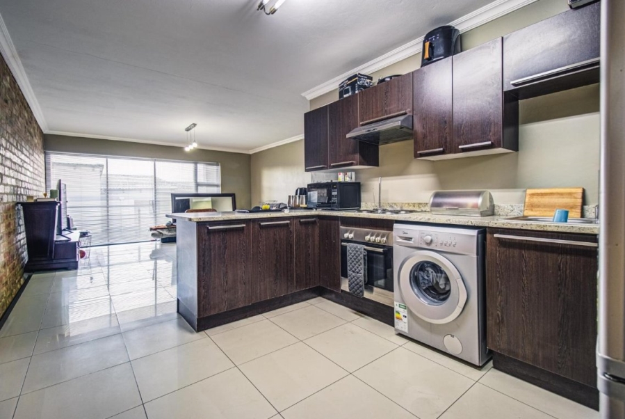 2 Bedroom Property for Sale in Solheim Gauteng