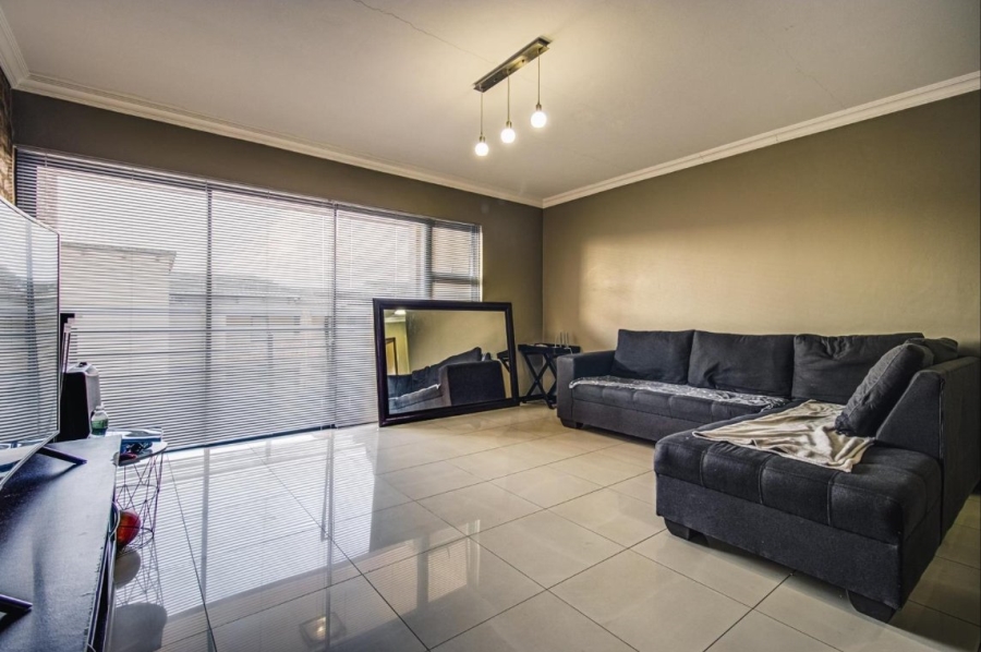 2 Bedroom Property for Sale in Solheim Gauteng