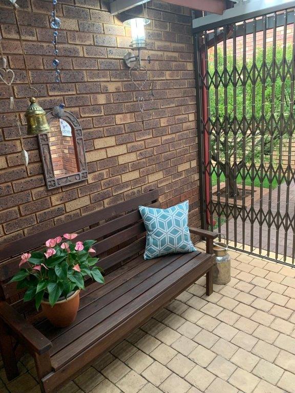 3 Bedroom Property for Sale in Van Riebeeck Park Gauteng