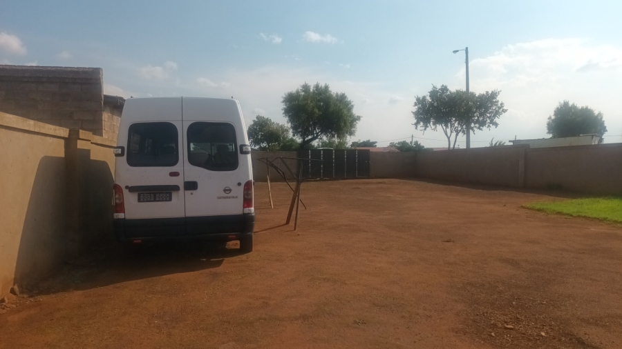 2 Bedroom Property for Sale in Palm Ridge Gauteng