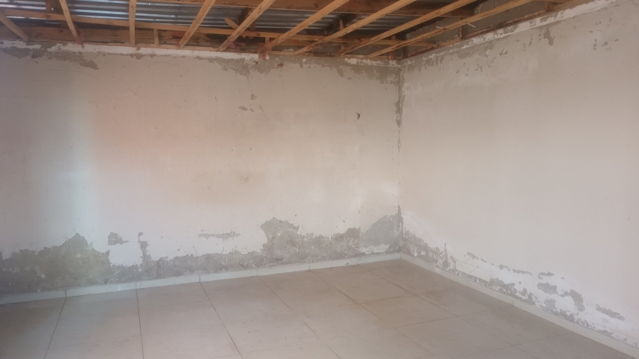 2 Bedroom Property for Sale in Palm Ridge Gauteng