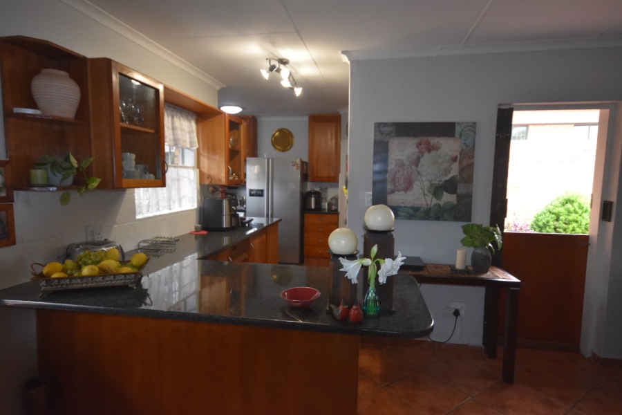 3 Bedroom Property for Sale in Magalieskruin Gauteng