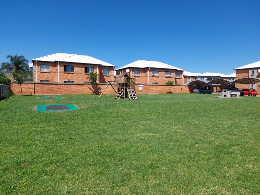 2 Bedroom Property for Sale in Andeon Gauteng