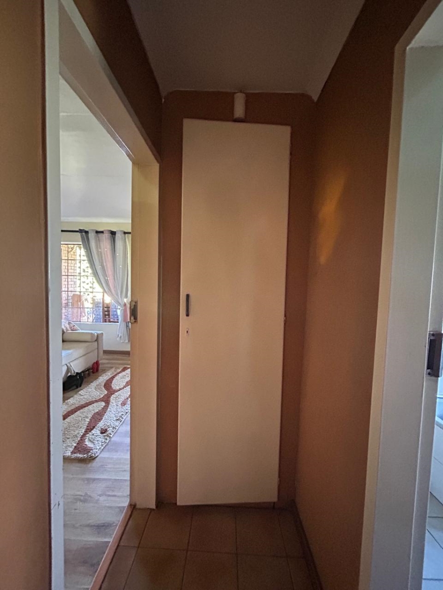 4 Bedroom Property for Sale in Zwartkop Gauteng