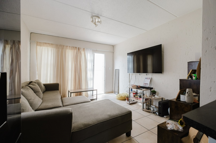 2 Bedroom Property for Sale in Ormonde View Gauteng