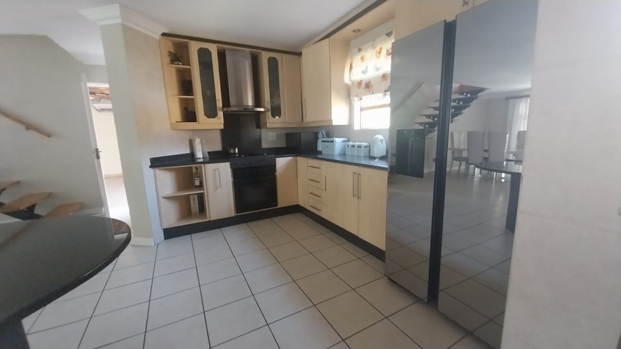 3 Bedroom Property for Sale in Meyersdal Gauteng