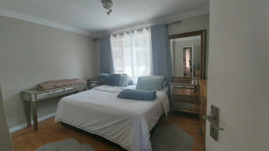 3 Bedroom Property for Sale in Meyersdal Gauteng