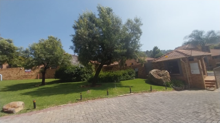 3 Bedroom Property for Sale in Meyersdal Gauteng